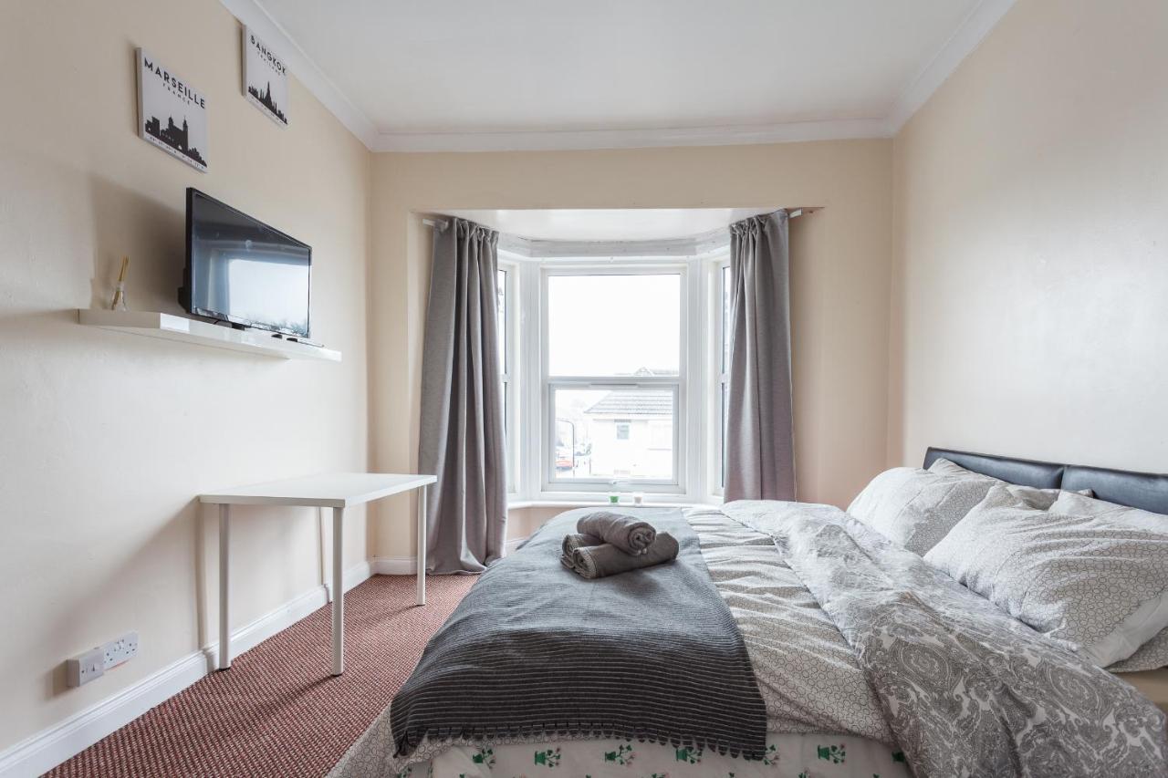 Shirley House 1, Guest House, Self Catering, Self Check In With Smart Locks, Use Of Fully Equipped Kitchen, Walking Distance To Southampton Central, Excellent Transport Links, Ideal For Longer Stays Eksteriør billede