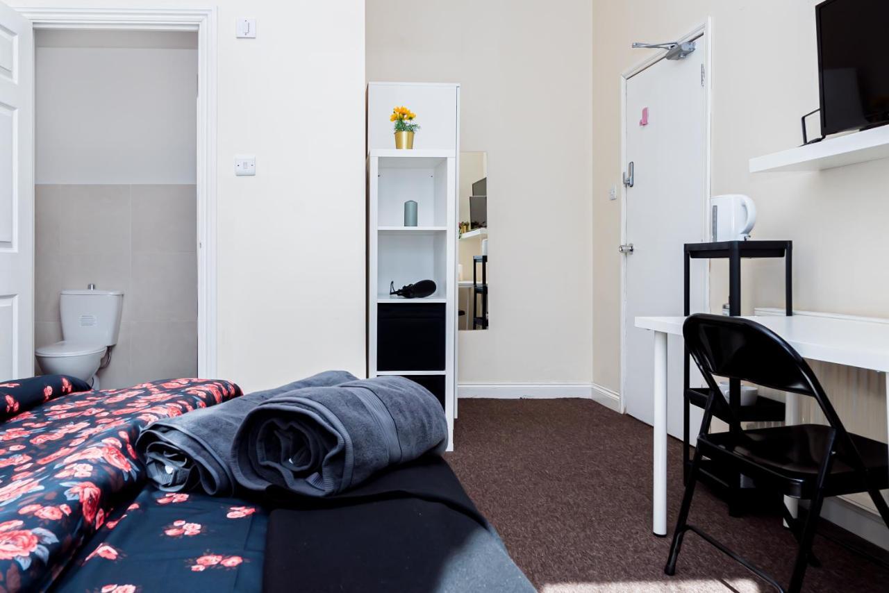 Shirley House 1, Guest House, Self Catering, Self Check In With Smart Locks, Use Of Fully Equipped Kitchen, Walking Distance To Southampton Central, Excellent Transport Links, Ideal For Longer Stays Eksteriør billede
