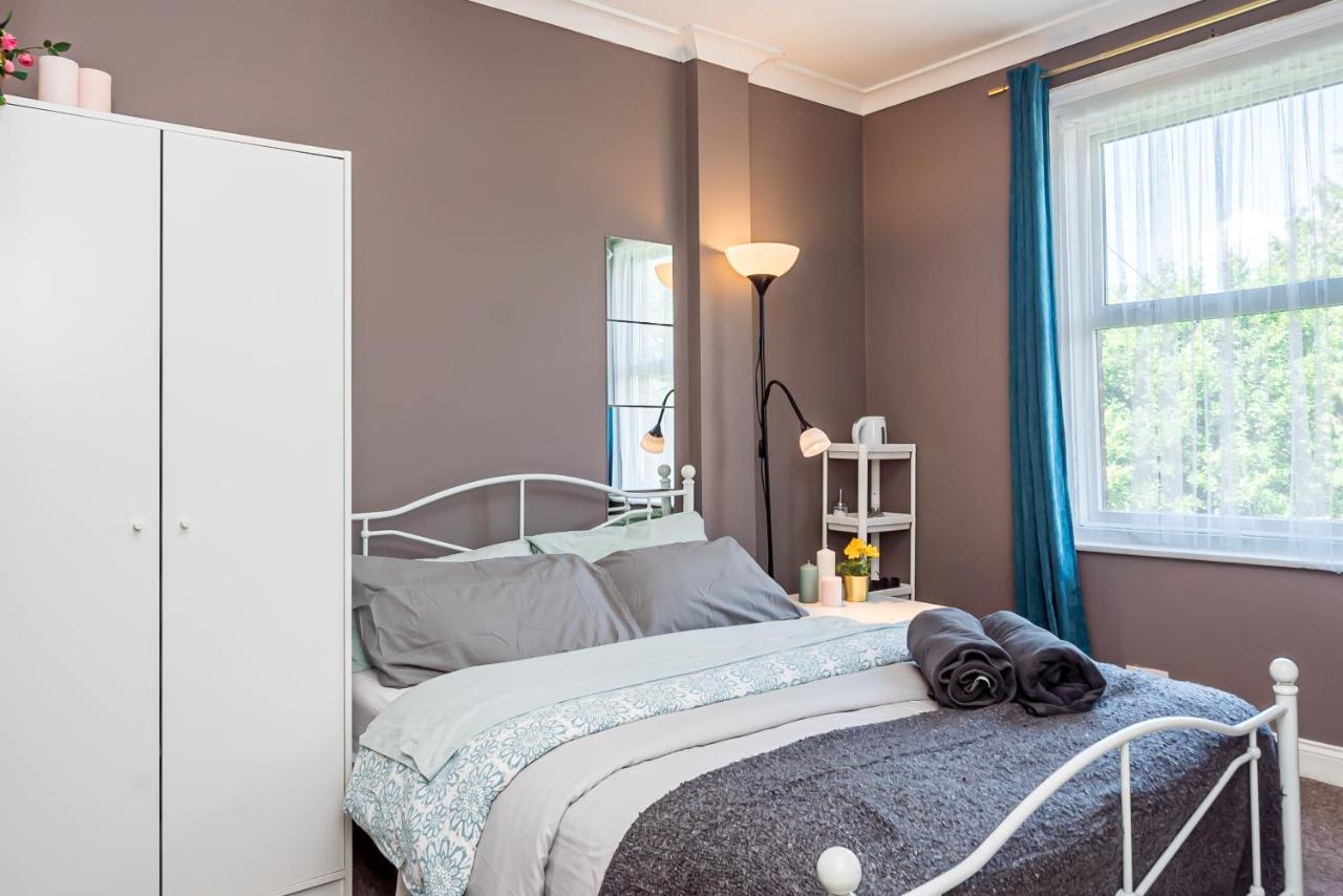 Shirley House 1, Guest House, Self Catering, Self Check In With Smart Locks, Use Of Fully Equipped Kitchen, Walking Distance To Southampton Central, Excellent Transport Links, Ideal For Longer Stays Eksteriør billede