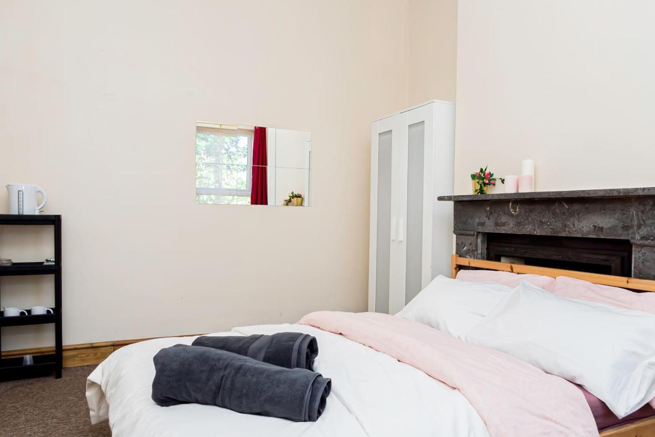 Shirley House 1, Guest House, Self Catering, Self Check In With Smart Locks, Use Of Fully Equipped Kitchen, Walking Distance To Southampton Central, Excellent Transport Links, Ideal For Longer Stays Eksteriør billede