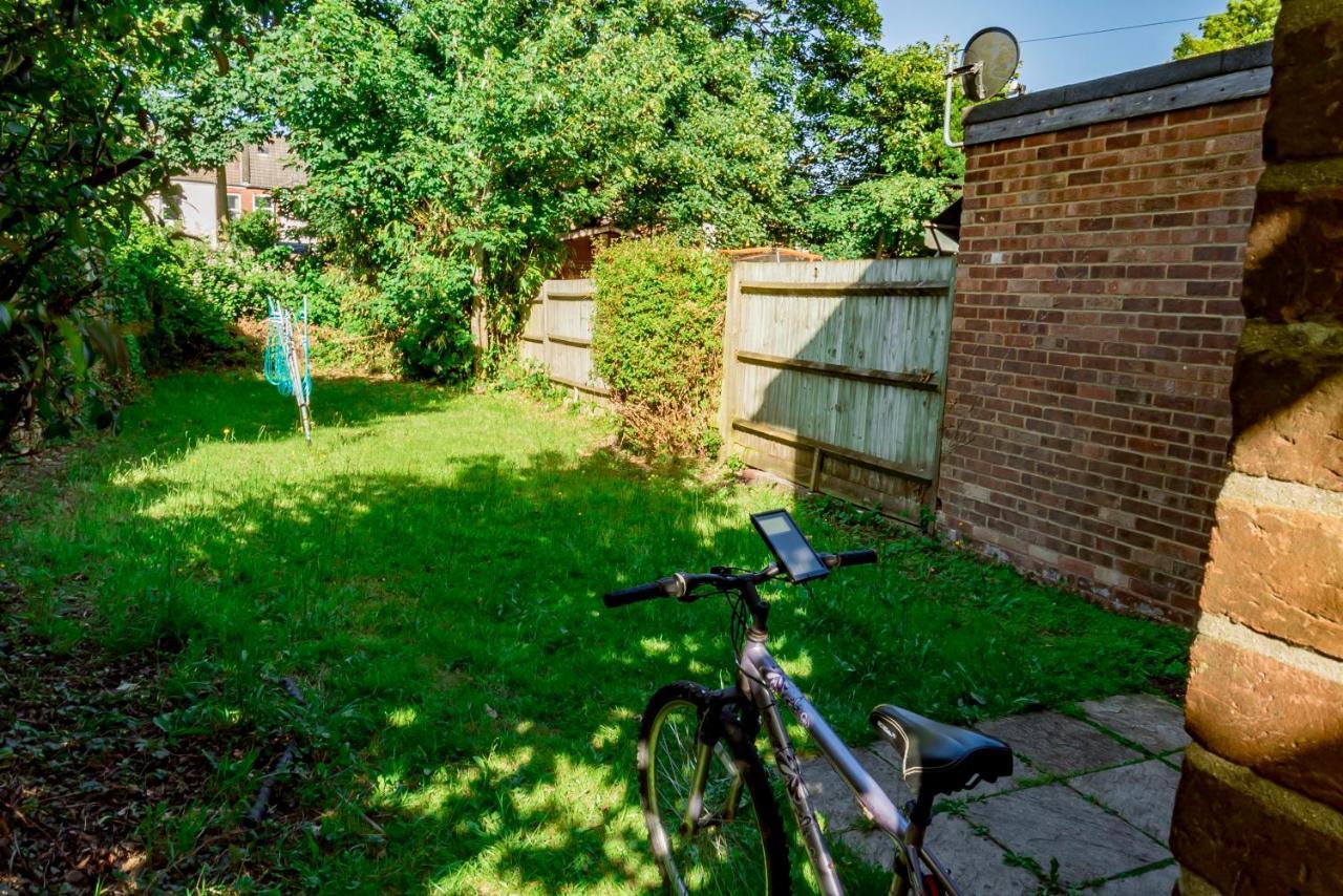 Shirley House 1, Guest House, Self Catering, Self Check In With Smart Locks, Use Of Fully Equipped Kitchen, Walking Distance To Southampton Central, Excellent Transport Links, Ideal For Longer Stays Eksteriør billede