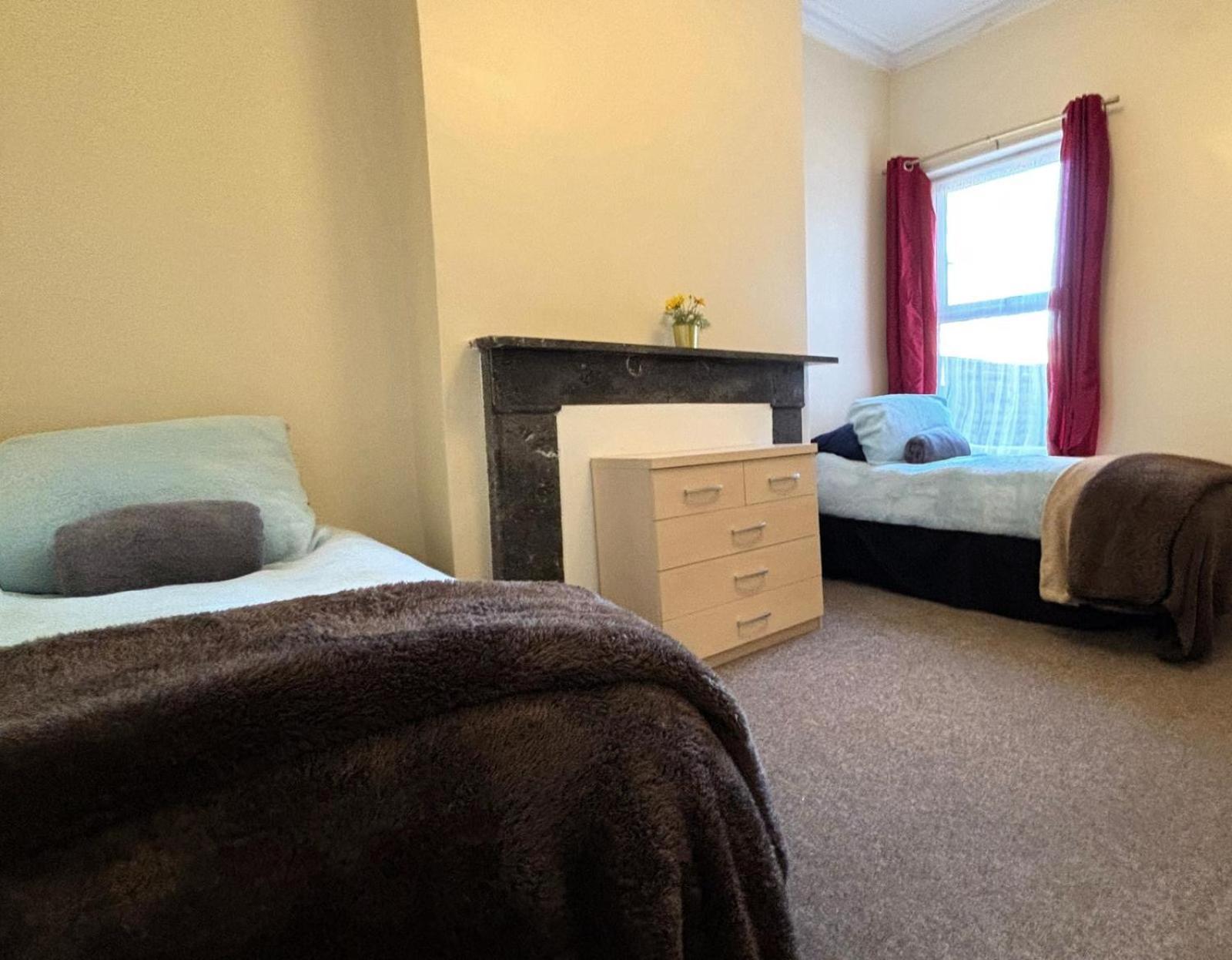 Shirley House 1, Guest House, Self Catering, Self Check In With Smart Locks, Use Of Fully Equipped Kitchen, Walking Distance To Southampton Central, Excellent Transport Links, Ideal For Longer Stays Eksteriør billede